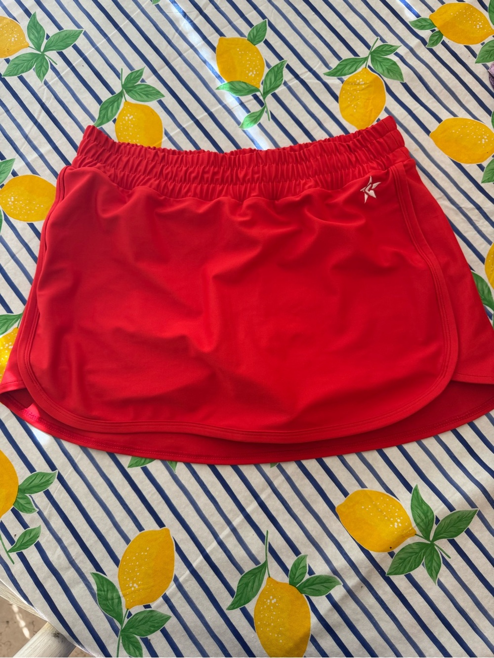 Red Active Mini Skirt with Elastic Waist